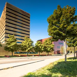 airport-hotel-basel.hotelsbaselswitzerland.com/